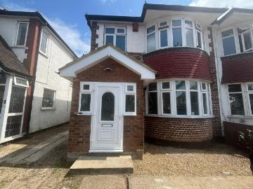 Oldfield Lane North, UB6 8PS 4 bed semi detached house to rent £2,700 pcm £623 pw