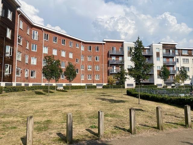 Oldfield Road, Maidenhead SL6, 1 bed flat to rent, £1,350 pcm | PrimeLocation