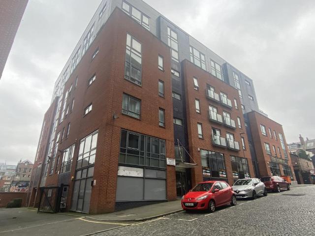 Oldham Street, Liverpool 2 bed apartment to rent £1,100 pcm £254 pw