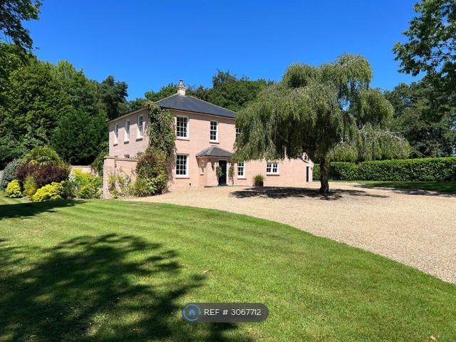 Oldhouse Lane, Windlesham GU20, 4 bed detached house to rent, £4,650 pcm | PrimeLocation