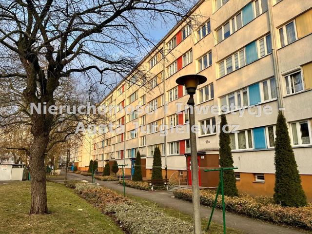 Przestronne 45 m2 do remontu z balkonem i nowymi instalacjami polecam