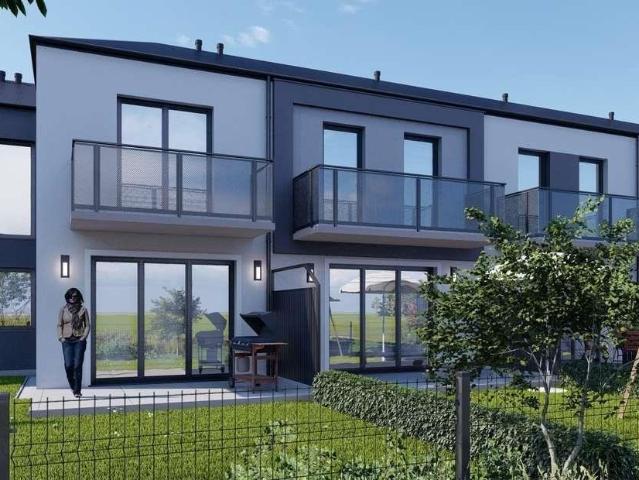 Zapraszam do nowoczesnego segmentu 97 m² z tarasem i ogrodem