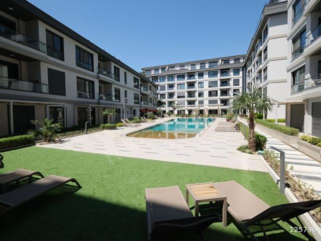 OLEA KENT ULUKENT SİTESİNDE 3+1 ZEMİN KAT BAHÇELİ DAİRE