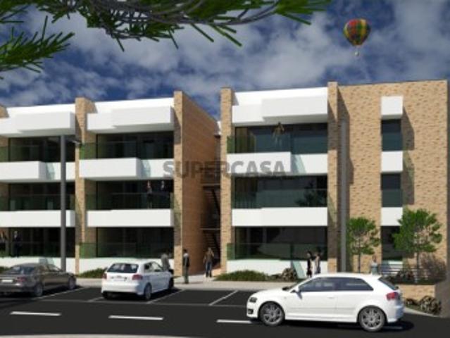 Olivais Vende se Fantástico T4 em construção Último andar
