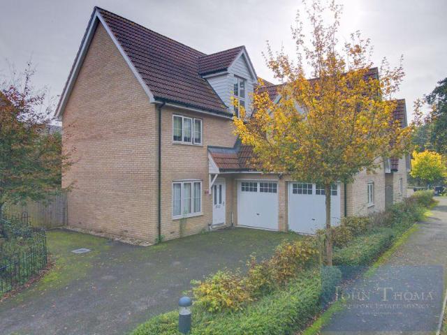 Olive Grove, Chigwell IG7 6 bed detached house to rent £3,800 pcm £877 pw