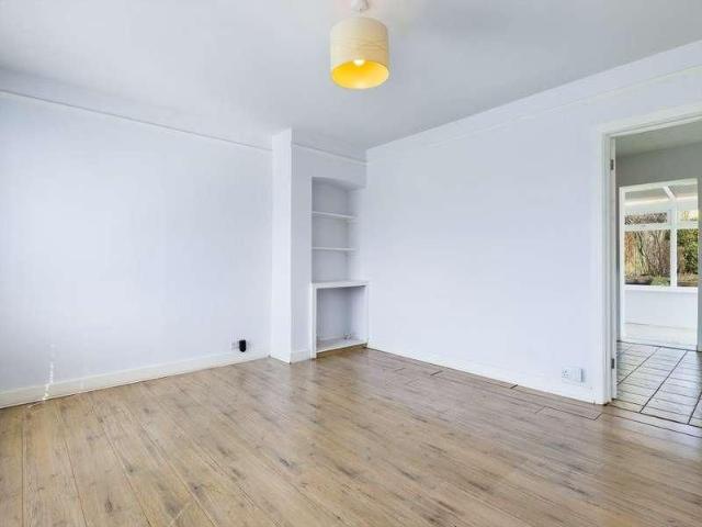 Olive Road, Hove, BN3
