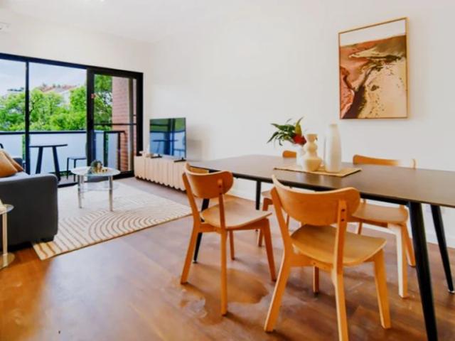 Oliver’s place, Sydney