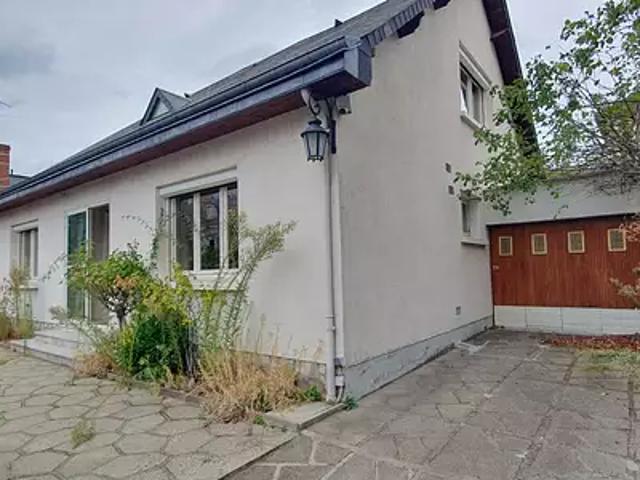 Olivet 45160 Location maison 5 pièces t5 au dernier étage jardin