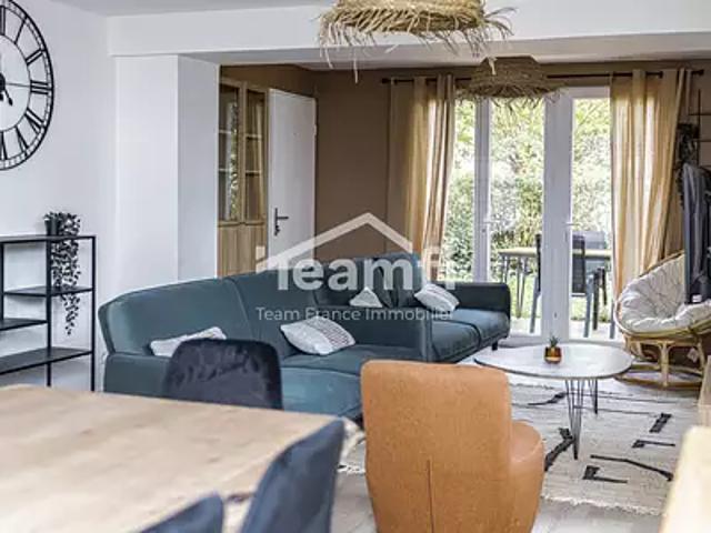 Olivet 45160 Location maison 9 pièces t9 terrasse parking