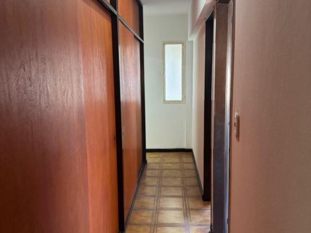 OLLEROS 239. DPTO DOS DORM C.COCH X ESCALERA