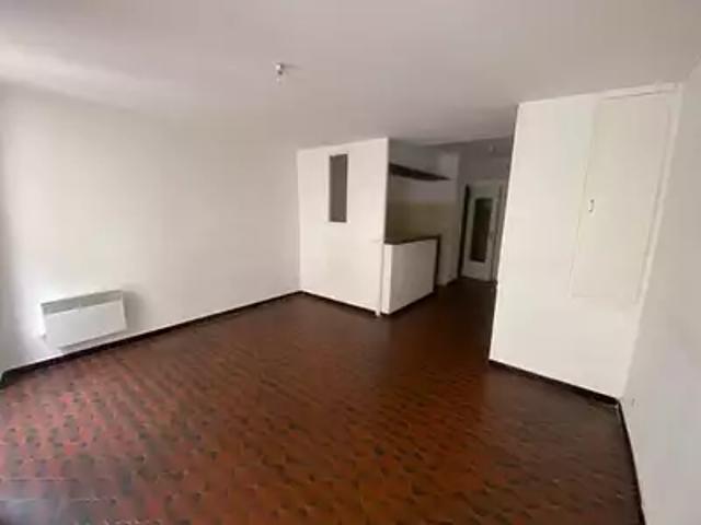 Ollioules 83190 Location appartement 1 pièce t1
