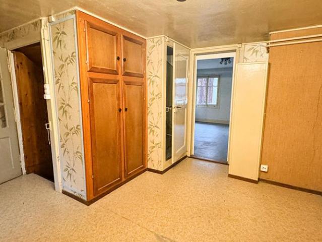 Ollon dorfhaus mit grossem potenzial