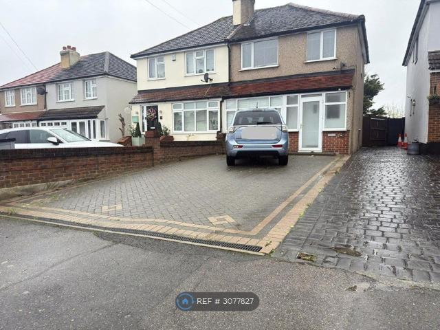 Olron Crescent, Bexleyheath DA6, 3 bed semi detached house to rent, £1,950 pcm | PrimeLocation