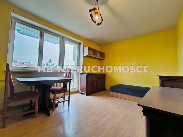 Przestronne 3 pokojowe mieszkanie z balkonem i piwnicą zapraszam