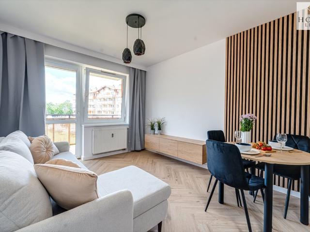 Nowoczesne 2 pokojowe mieszkanie po remoncie, balkon, jasne! Polecam!