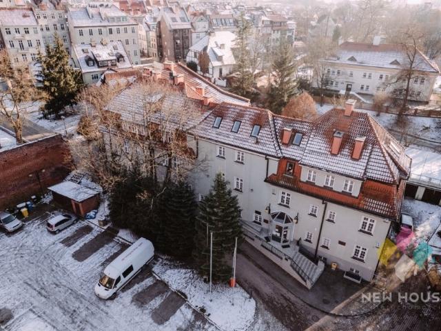 Unikalny apartament 34 m² w odrestaurowanym zabytku Starego Miasta