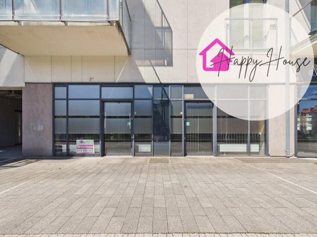 Sprzedam przestronny lokal usługowy 92 m² w centrum Olsztyna