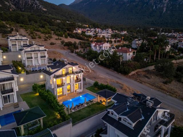 Ölüdeniz Hisarönü Lüks 4+1 Müstakil Havuzlu Villa