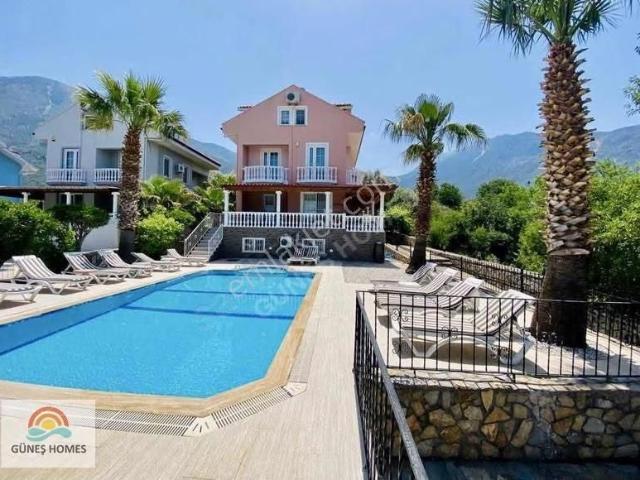 Ölüdeniz/ovacık 7+1 Güzel Konum Satılık Villa