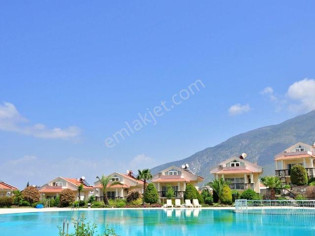 Ölüdeniz'de Ödüllü Sitede 3+1 Dubleks Daire