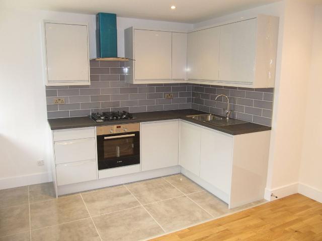 Olympia House, The Ridgeway, Iver, Buckinghamshire SL0, 1 bed flat to rent, £1,100 pcm | PrimeLocation