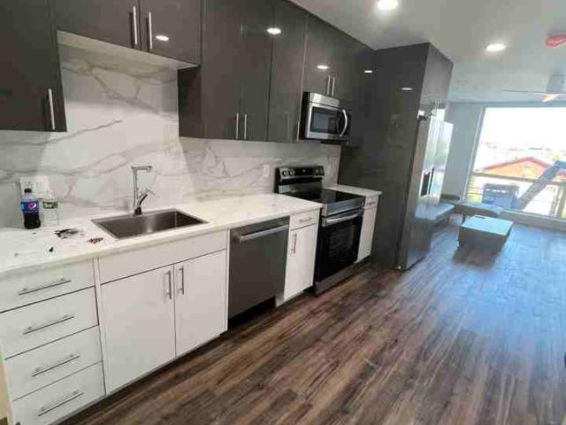 Olympic Tower 1 Bedroom Apartment for Rent at 4900 Spruce St, Philadelphia, PA 19139 Walnut Hill