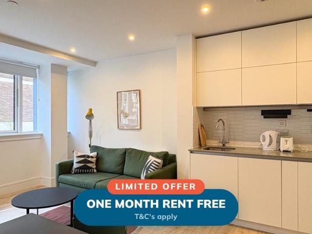 Olympic Way, Wembley HA9 Studio to rent £1,645 pcm £380 pw