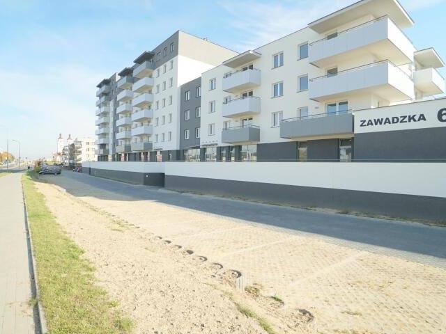 Do sprzedania przestronny lokal usługowo handlowy 58 m² w Łomży