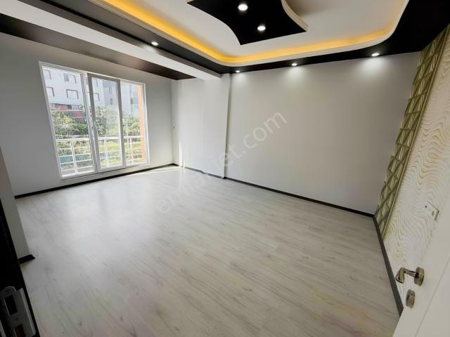 Ömer Halis Demir Mah. Okullar Yanı Kiralık 2 + 1 Ara Kat Daire