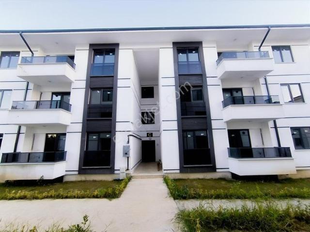 Ömerciklerde Kiralık Ara Kat 2+1 Daire. شقة 2+1 للإيجار