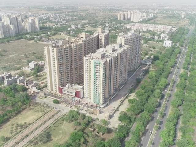 Omicron III Greater Noida 3.5 BHK Apartment For Sale Greater Noida