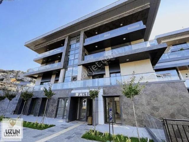 Çömlekçi Toki'de Eşsiz Deniz Manzaralı Satılık Daire