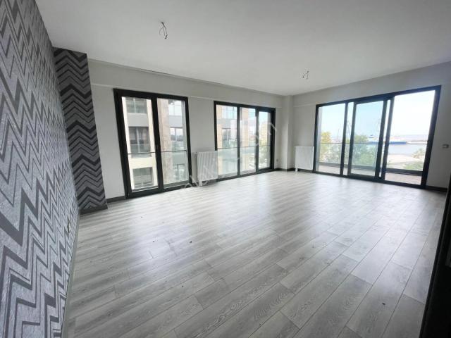 Çömlekçi Toki'de Ön Blok Ön Cephe Full Manzaralı Satılık Daire