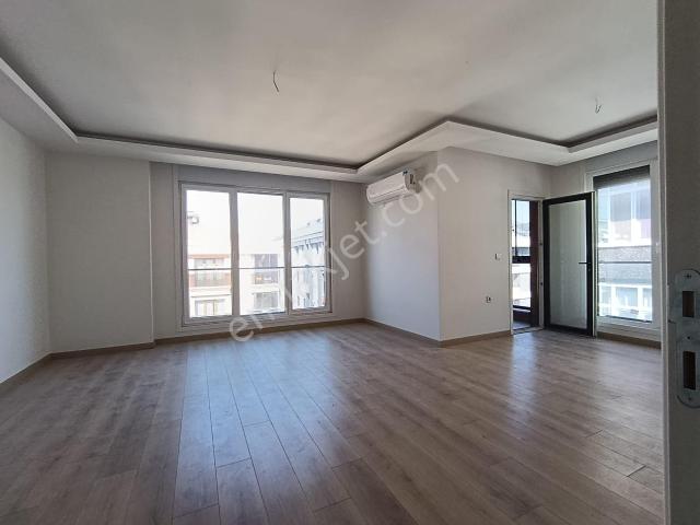 Ömür Plaza Yakını Satılık Lüks 5+2 Dubleks Daire Yeni Bina