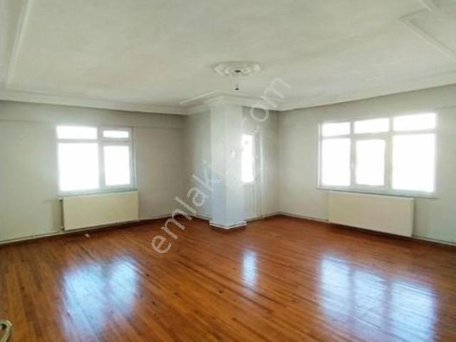 Ömürevlerinde Kiralık Daire