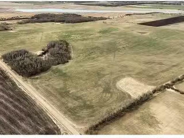 On 10 Range Road, Rural Red Deer County, AB, T4E 0G4 commerc.