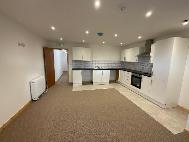 On The Waves, Crooklets, Bude, Cornwall EX23, 3 bed flat to rent, £1,195 pcm | PrimeLocation
