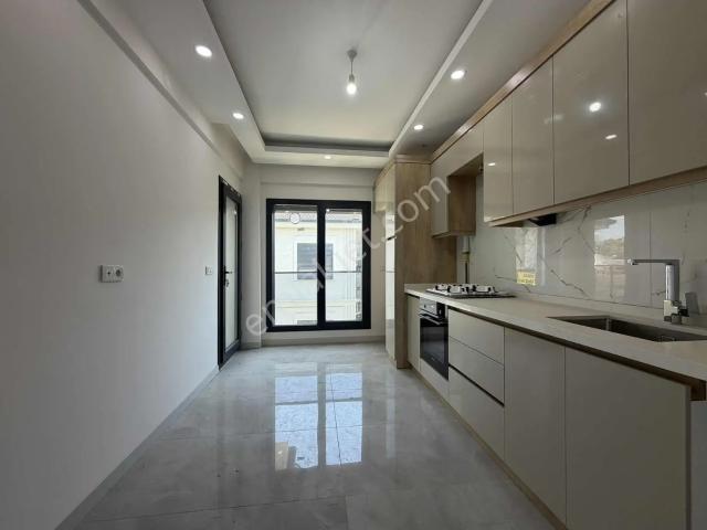 Onmax Burhaniye Merkez'de Satılık Sıfır 2+1 100 M2 Daire