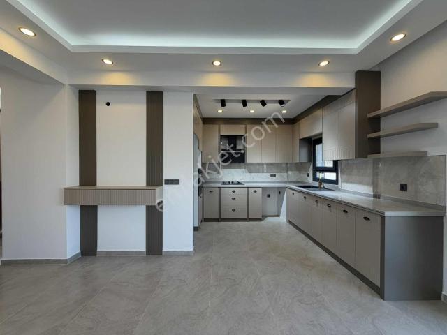 Onmax Gömeç Dalış Merkezi Yakını Deniz Manzaralı Ultralüx Villa