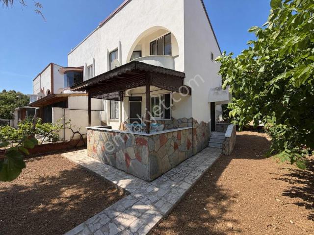 Onmax İmko Tatil Sitesi Satılık 3+1 130 M2 Müstakil Villa