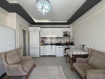 Onmax Merkez'de Satılık 2+1 85 M2 Ara Kat Doğalgazlı Daire
