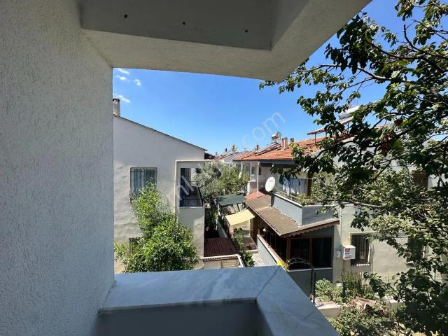 Onmax Öğretmenler Mahallesinde Satılık 3+1 Villa