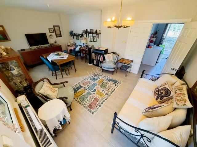 Onmax Öğretmenler'de Satılık 2+1 130 M2 Müstakil Bahçeli Daire