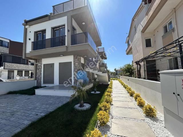 Onmax Öğretmenler'de Satılık 2+1 Sıfır Lüx Dubleks Daire