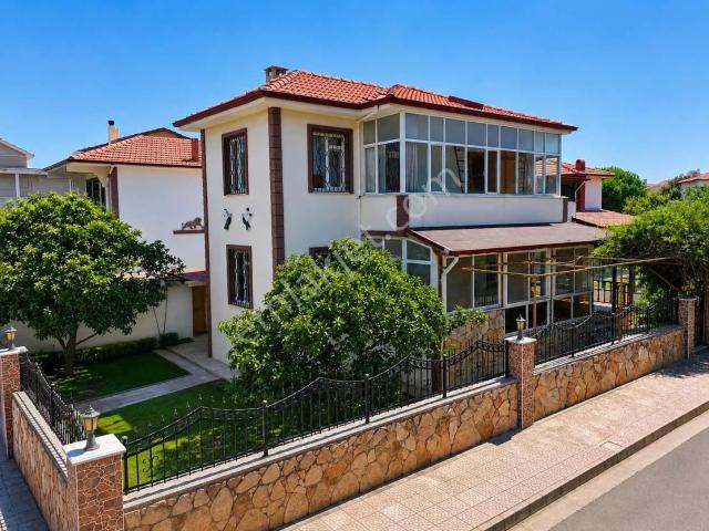 Onmax Ören'de Denize Yakın Satılık 2+1 130 M2 Müstakil Villa