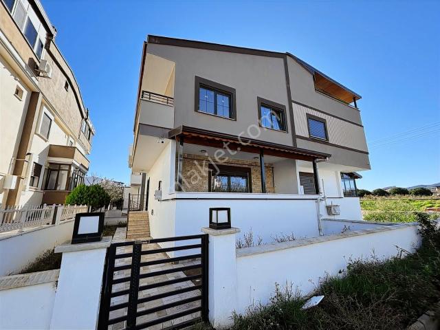 Onmax Ören'de Satılık 3+1 Müstakil Girişli Villa