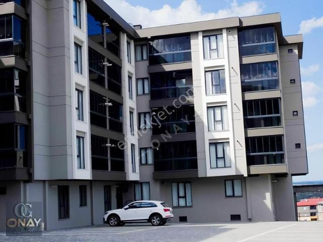 Onay 'dan Çerkezköy Tepede 7/24 Güvenlikli Sitede Lüks 1+1 Daire