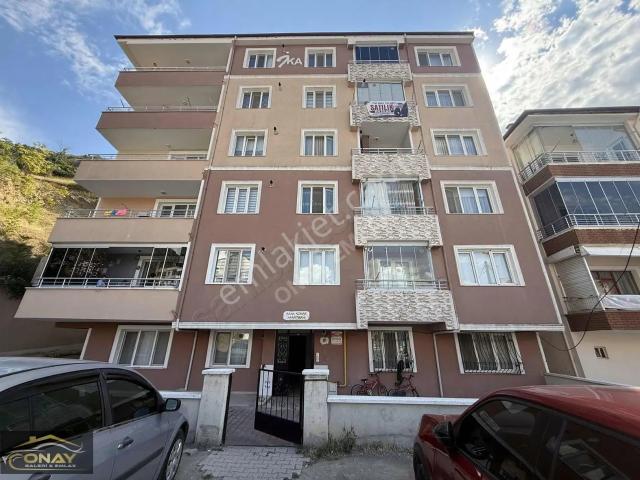 Onay Emlak' Tan Satılık 3+1 Ara Kat Fırsat Daire