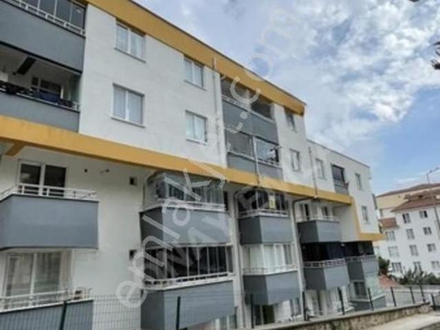 Onay Emlak'tan Akbilek'te 2+0 Geniş Kiralık Daire