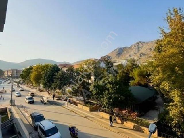 Onay Emlaktan Satılık 2+1 Daire!